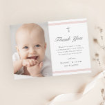 Tarjeta De Agradecimiento Chicas de la elegancia moderna bautismo<br><div class="desc">Chicas de Elegancia Moderna Baptism Gracias tarjeta es moderna y limpia,  con franjas rosas suaves y una cruz con foto. El tipo de personalizable gris le permite cambiar toda la información de la tarjeta a su gusto. Perfecto para el bautismo de una niña.</div>