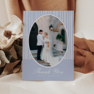 Tarjeta De Agradecimiento Clásica Foto de Boda con Rayas Azules y Letra Scri