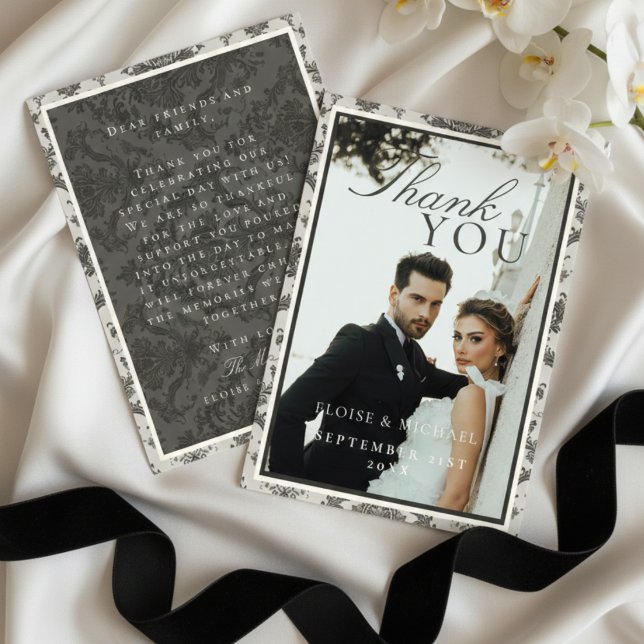Tarjeta De Agradecimiento Classic Ivory Damask Rococo Pattern Photo Wedding (Classic Ivory Damask Rococo Pattern Photo Wedding Thank You Card)
