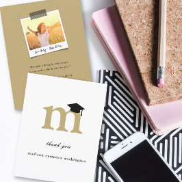 Tarjeta De Agradecimiento Classic Monogram Letter M Modern Graduation Cap
