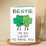 Tarjeta De Agradecimiento Clover St Patrick's Day Funny Amigo Cumpleaños<br><div class="desc">¿Buscando una manera única de expresar tu amor y humor a tu mejor amigo? Nuestra graciosa tarjeta de cuatro hojas de saludo para el trébol es la elección perfecta para su estancia en su cumpleaños o el Día de San Patricio! Personalizar al agregar tu propio mensaje personal. El diseño presenta...</div>