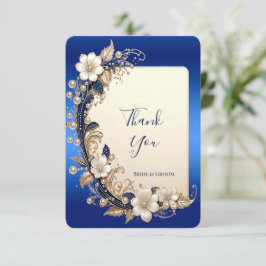 Tarjeta de agradecimiento con adorno floral blanco
