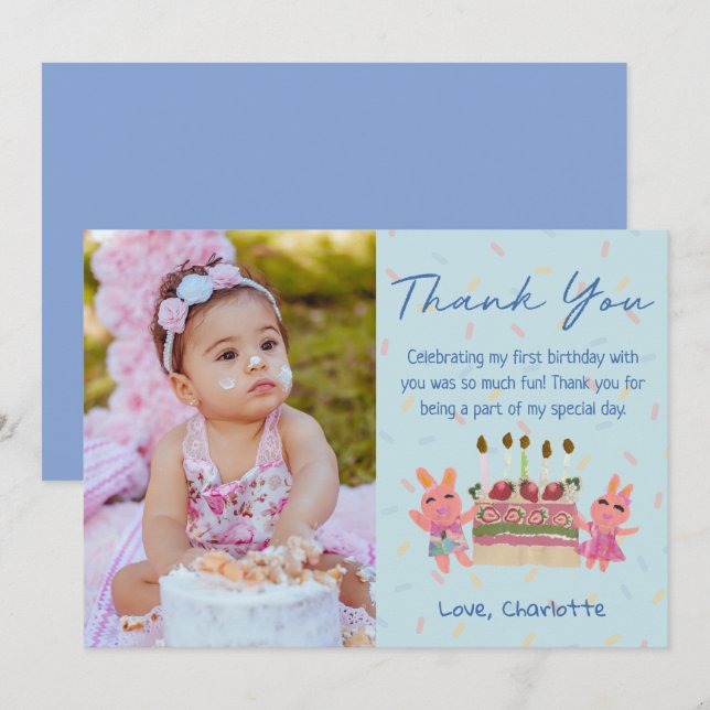 Tarjeta De Agradecimiento Conejitos Dulces y Lindos de Fresa | Foto de Cumpl (Anverso / Reverso)