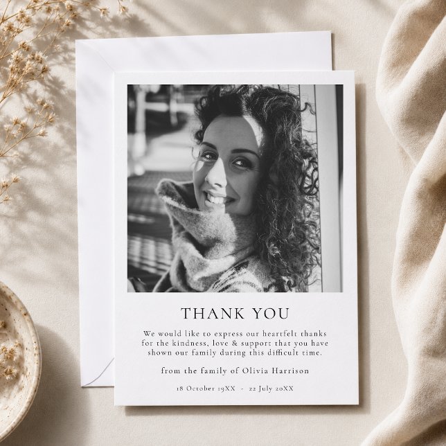 Tarjeta de agradecimiento conmemorativo | Nota de  (Personalized memorial photo thank you card for funeral flowers, support, and sympathy notes.)
