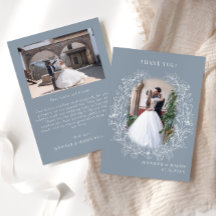 Corona floral clásica de azul polvoriento Foto de