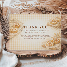 Tarjeta De Agradecimiento Cumpleaños 1º Gingham Cinnamon Roll Little Bun