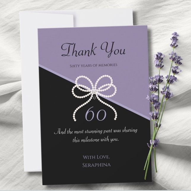 Tarjeta De Agradecimiento Cumpleaños 60 Lavanda Negro Simplemente Impresiona (The perfect finishing touch to a stunning celebration. Send your gratitude with these boutique-style)