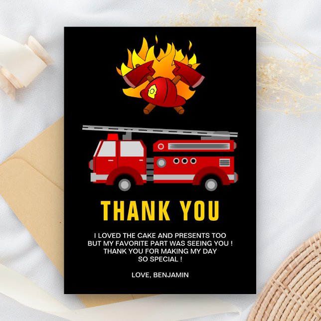 Tarjeta De Agradecimiento Cumpleaños con Camión de Bomberos (Subido por el creador)