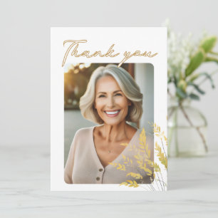 Tarjeta De Agradecimiento Cumpleaños con foto de elegante escritura y follaj