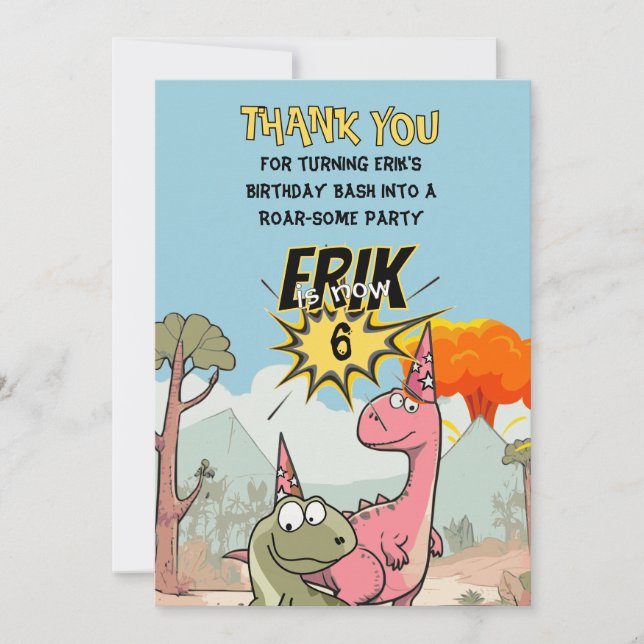 Tarjeta De Agradecimiento Cumpleaños de Dinosaurio de Dibujos Animados Adora (Anverso)