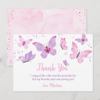Cumpleaños de la mariposa púrpura rosa
