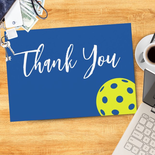 Tarjeta De Agradecimiento Cumpleaños de Pickleball con tema de neón azul est (Subido por el creador)