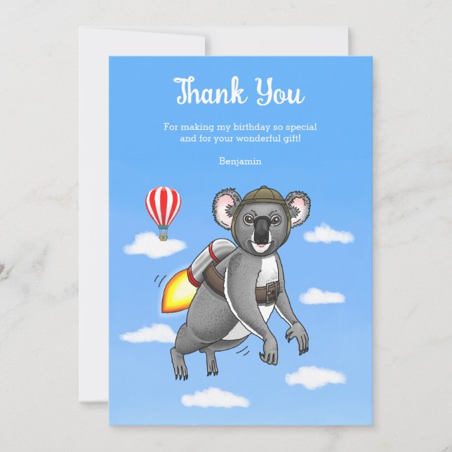 Tarjeta De Agradecimiento Cumpleaños de Rocket Koala (Anverso)