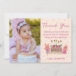 Tarjeta De Agradecimiento Cute Berry Sweet Bunnies | Foto de cumpleaños rosa