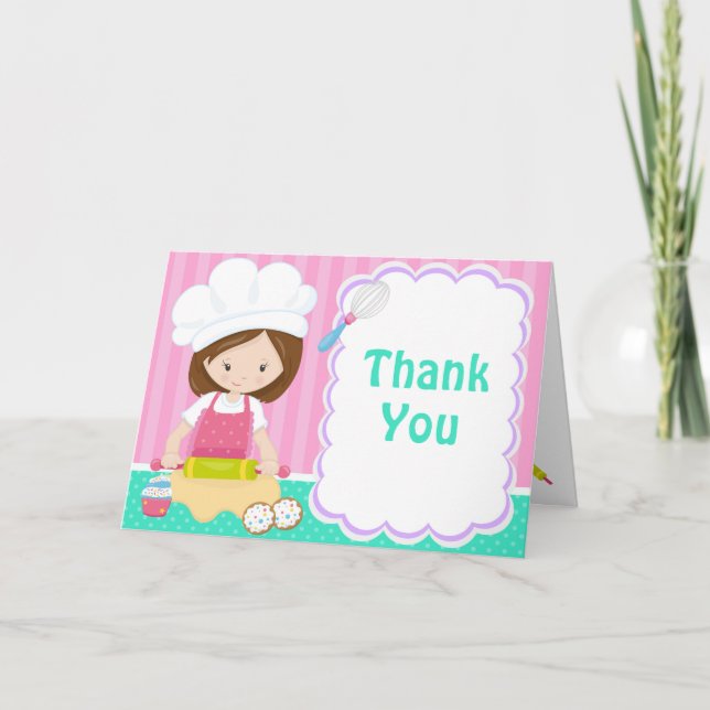 Tarjeta De Agradecimiento Cute Brunette Chica Baking Birthday Party (Anverso)