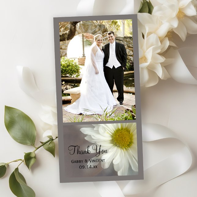 Tarjeta De Agradecimiento Daisy blanco suave en Boda gris gracias (Subido por el creador)