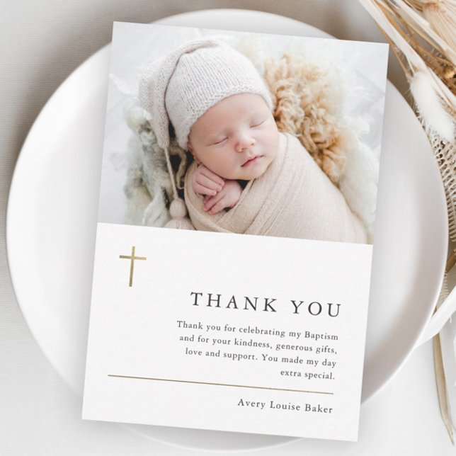 Tarjeta de agradecimiento de bautizo con foto mini (Modern gold cross baby photo budget baptism thank you.)