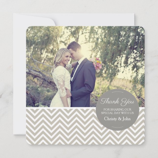 Tarjeta de agradecimiento de boda Chevron Gris (Anverso)