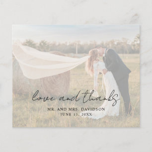 Tarjeta de agradecimiento de boda con escritura rú