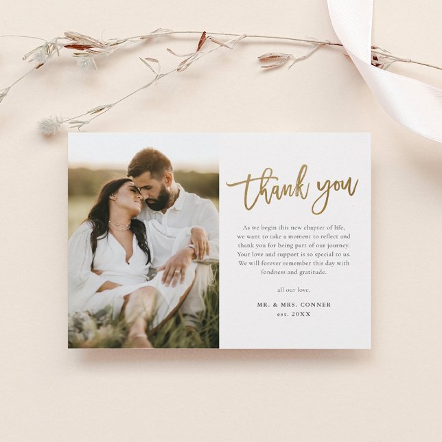 Tarjeta de agradecimiento de boda con guión dorado (Subido por el creador)