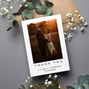 Tarjeta de agradecimiento de boda con letra elegan