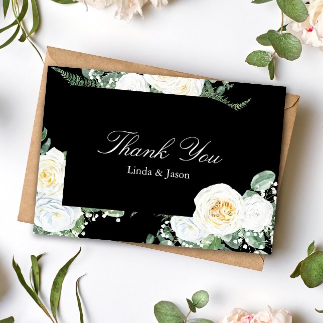 Tarjeta de agradecimiento de boda de rosas blancas (Black elegant white roses thank you card expresses heartfelt gratitude with timeless style.)