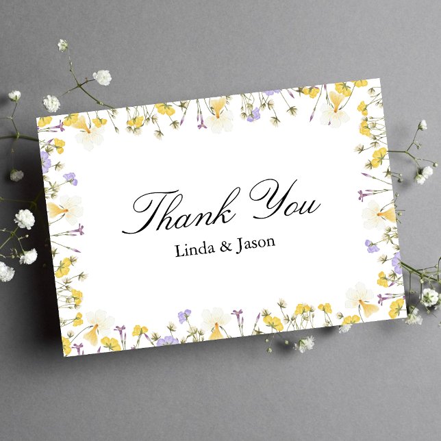 Tarjeta de agradecimiento de boda floral rústica p (Personalized rustic floral thank you card shares warm gratitude with a charming touch.)