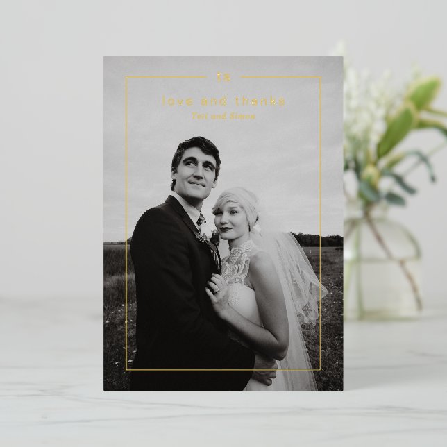 Tarjeta de agradecimiento de boda moderna con lámi (Anverso de pie)