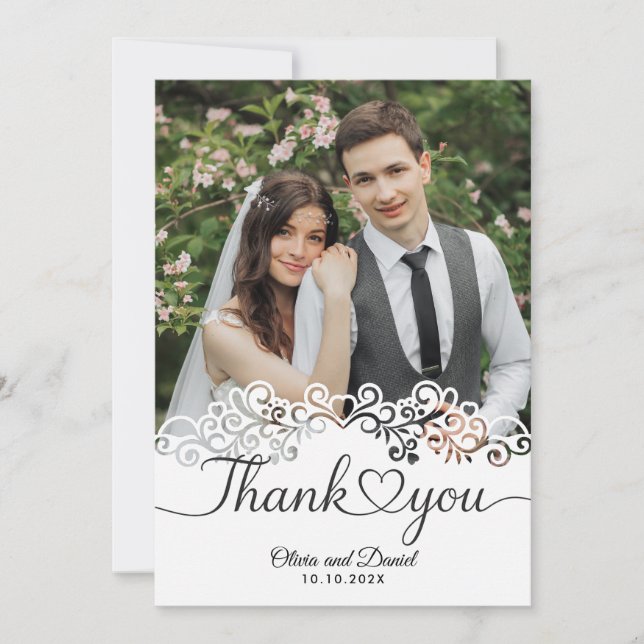 Tarjeta de agradecimiento de boda plana con corazó (Anverso)
