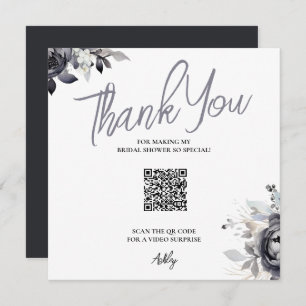 Tarjeta de agradecimiento de código QR floral negr