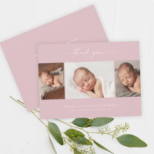 Tarjeta de agradecimiento de collage de fotos de b (Elegant script dusty pink 3 photo baby thank you card announcements.)