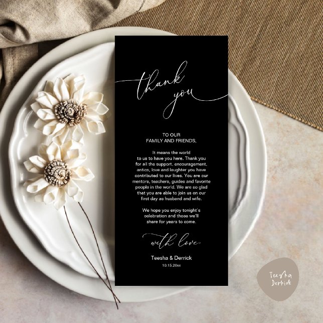 Tarjeta de agradecimiento de configuración del lug (Wedding Dinner Celebration Place Setting Thank You Modern Romantic Card in Classy Black White)
