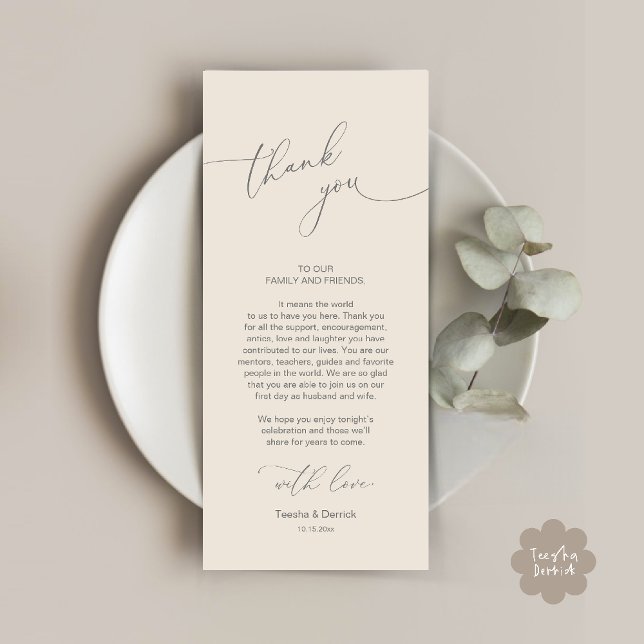 Tarjeta de agradecimiento de configuración del lug (Wedding Dinner Celebration Place Setting Thank You Modern Romantic Card in Cream Grey)