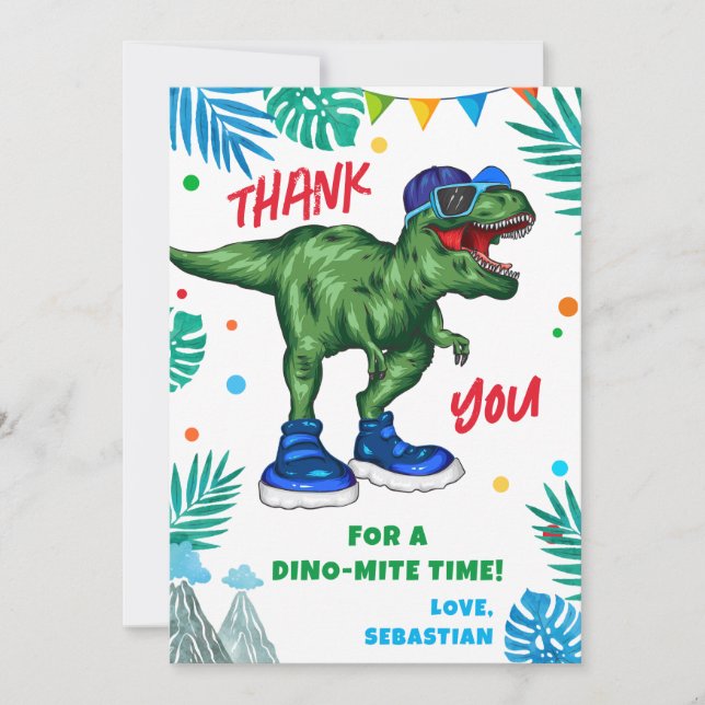 Tarjeta de agradecimiento de cumpleaños de dinosau (Anverso)