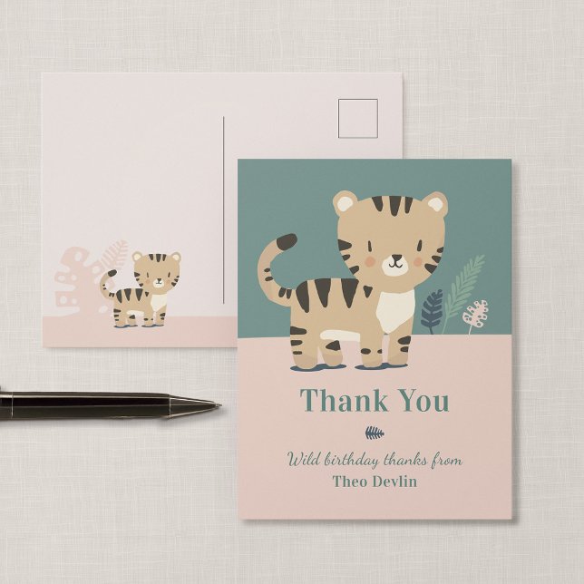 Tarjeta de agradecimiento de cumpleaños Safari Tig (Tiny Tiger - Jungle Safari Birthday Thank You Postcard)
