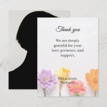 Tarjeta de agradecimiento de funeral de flor con f