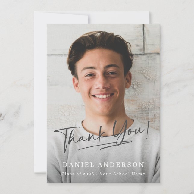 Tarjeta de agradecimiento de graduación con guión  (Anverso)