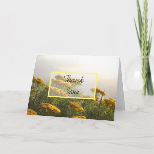 Tarjeta de agradecimiento de hermosas flores amari