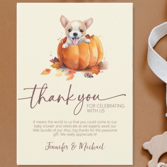 Tarjeta de agradecimiento de la Llanura de Calabaz (Cute Fall Baby Shower Little Pumpkin Puppy Flat Thank You Card)