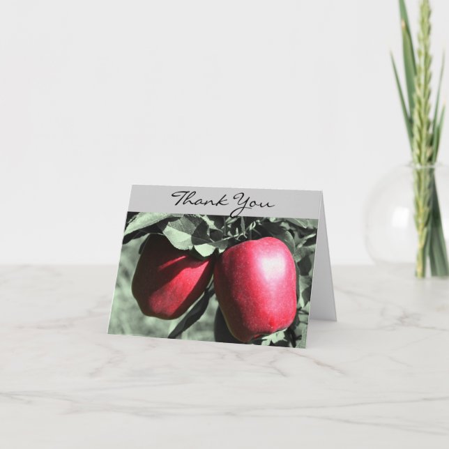 Tarjeta de agradecimiento de manzanas rojas negra  (Anverso)