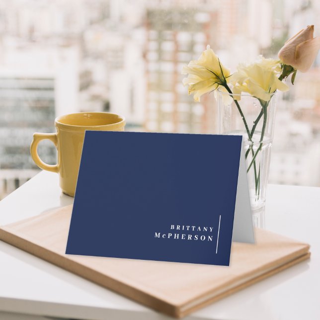 Tarjeta de agradecimiento de mensaje azul marino p (Subido por el creador)