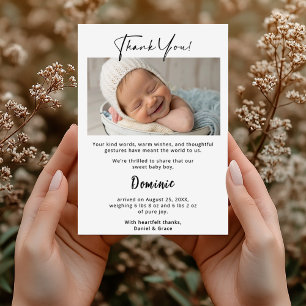 Tarjeta de agradecimiento de niño pequeño moderno 