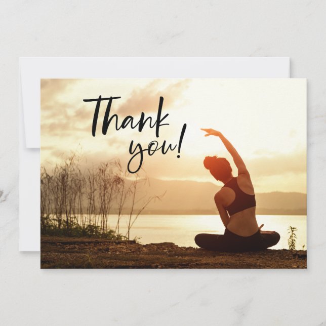 Tarjeta de agradecimiento de posición de yoga (Anverso)
