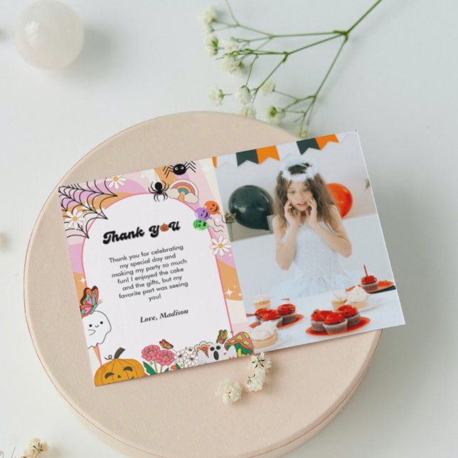 Tarjeta de agradecimiento de retro grovy Halloween (Subido por el creador)