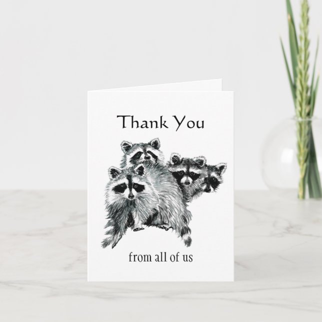 Tarjeta De Agradecimiento De todos nosotros Familia Fun Raccoon para darte l (Anverso)