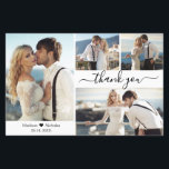 Tarjeta de agradecimiento del Boda de Collage de f<br><div class="desc">Elegante, Minimalista Moderno 4 Collage de fotos Script Boda Gracias tarjeta delgada asequible de bajo presupuesto. Elegante plantilla de agradecimiento boda con cuatro fotos en la parte delantera y una en la parte posterior. Con el texto "Gracias" en una tipografía escrita a mano rápida o tipo de letra caligrafía con...</div>