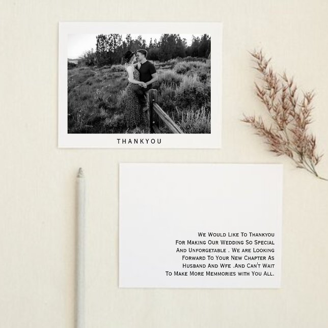 Tarjeta de agradecimiento del boda minimalista con (Subido por el creador)