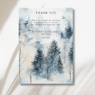 Tarjeta de agradecimiento del bosque de pinos neva