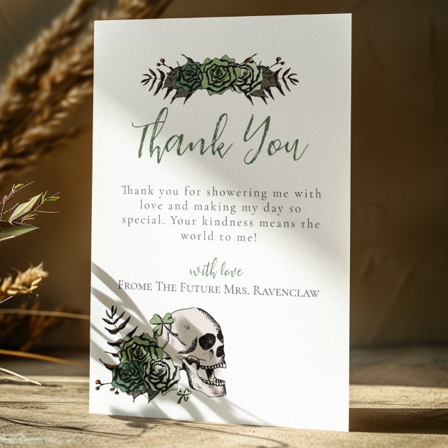 Tarjeta De Agradecimiento Ducha de Novia Gótica con Rosas Verdes y Calavera  (Elegant Irish Gothic Thank You Card for Bridal Shower or St. Patrick's Day. Hand Drawn Skull & Roses)