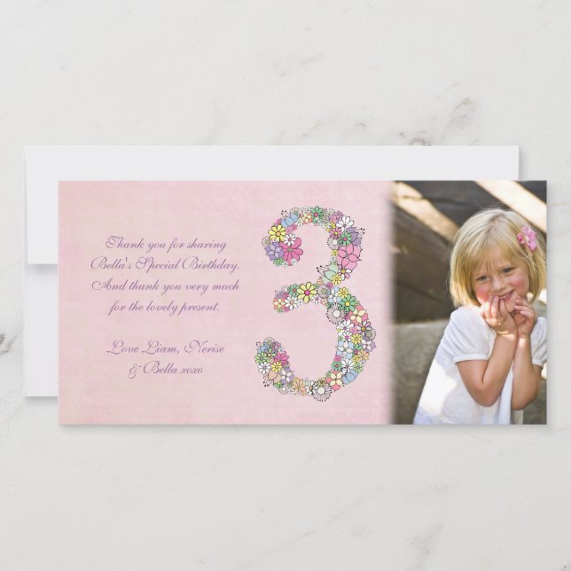 Tarjeta De Agradecimiento El 3ro cumpleaños de los chicas le agradece (Anverso)